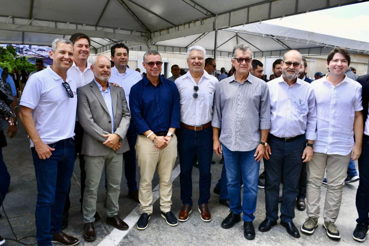 Senador Laércio atua na reabertura da fábrica de cimento em Nossa Senhora do Socorro